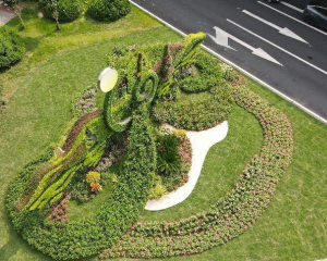 《西湖勝境·三潭印月》——杭州主題綠雕