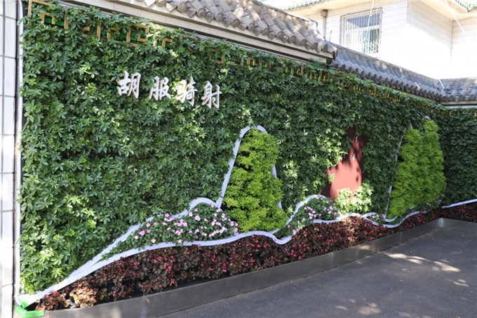 邯鄲首個“墻上花園”亮相，不但好看，還能降噪、除塵！ (7).jpg